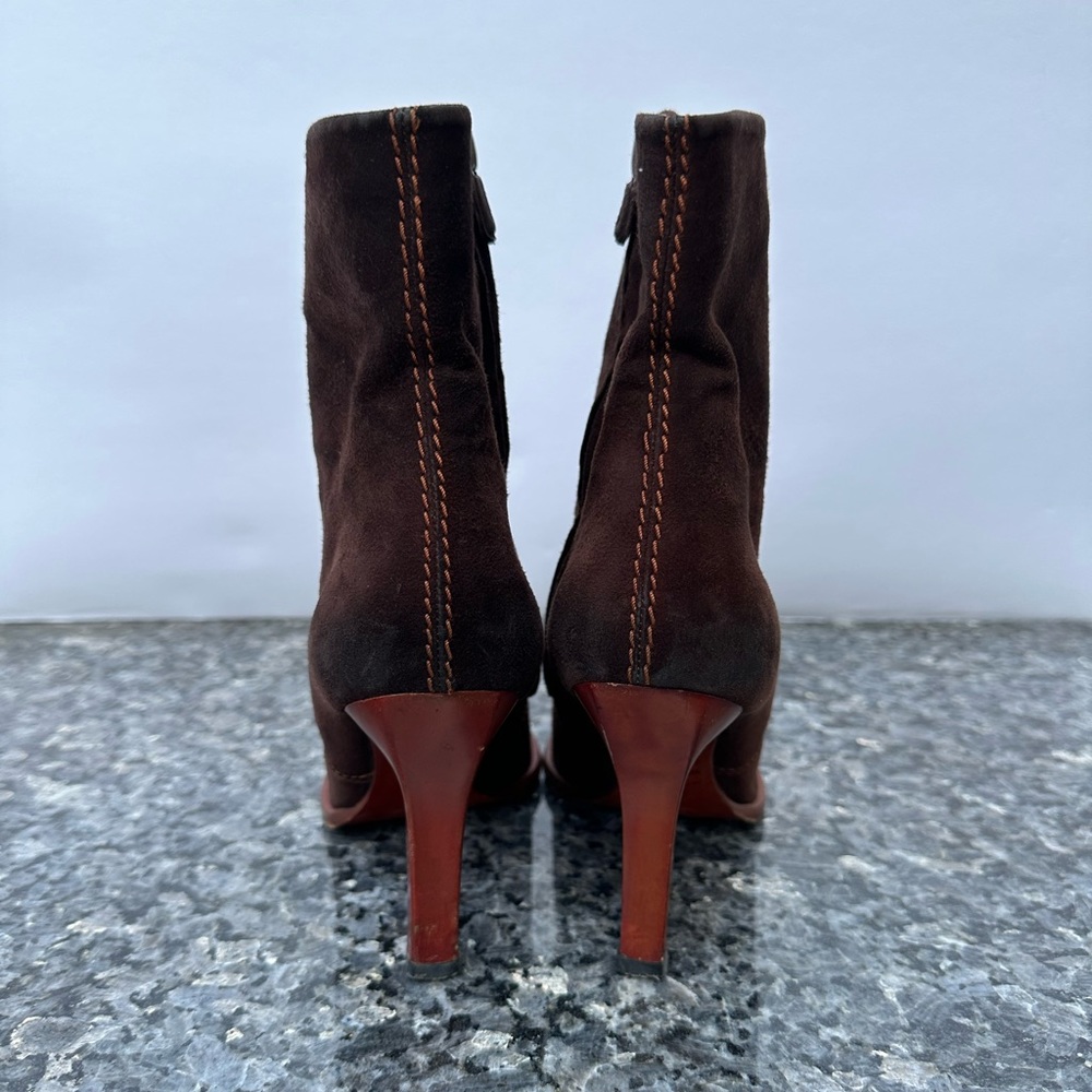 Tods Brown Suede Ankle Heeled Booties Women’s Size 8.5 - Picture 12 of 12